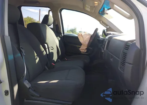 2015 Nissan Titan S z USA, uszkodzony, nr VIN 1N6BA0EKXFN509053